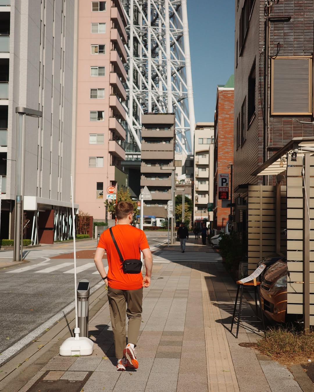 Abstract painting with yellow and green brushstrokes